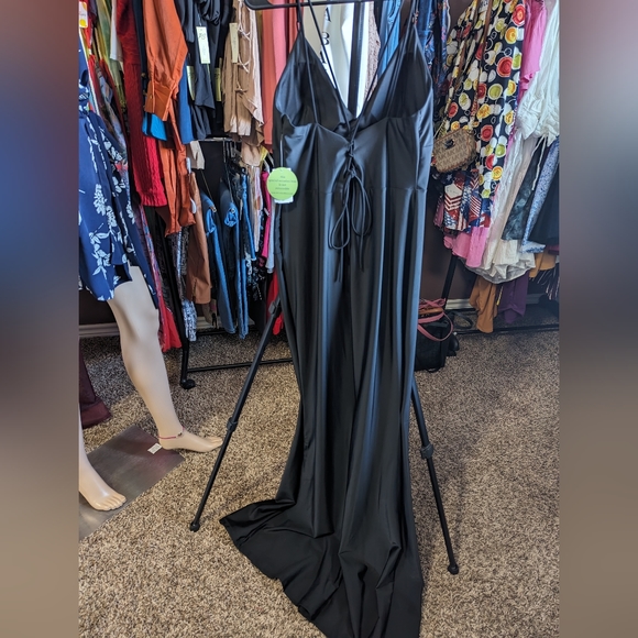 NWT- Sexy Black Long  Dress - Picture 10 of 16